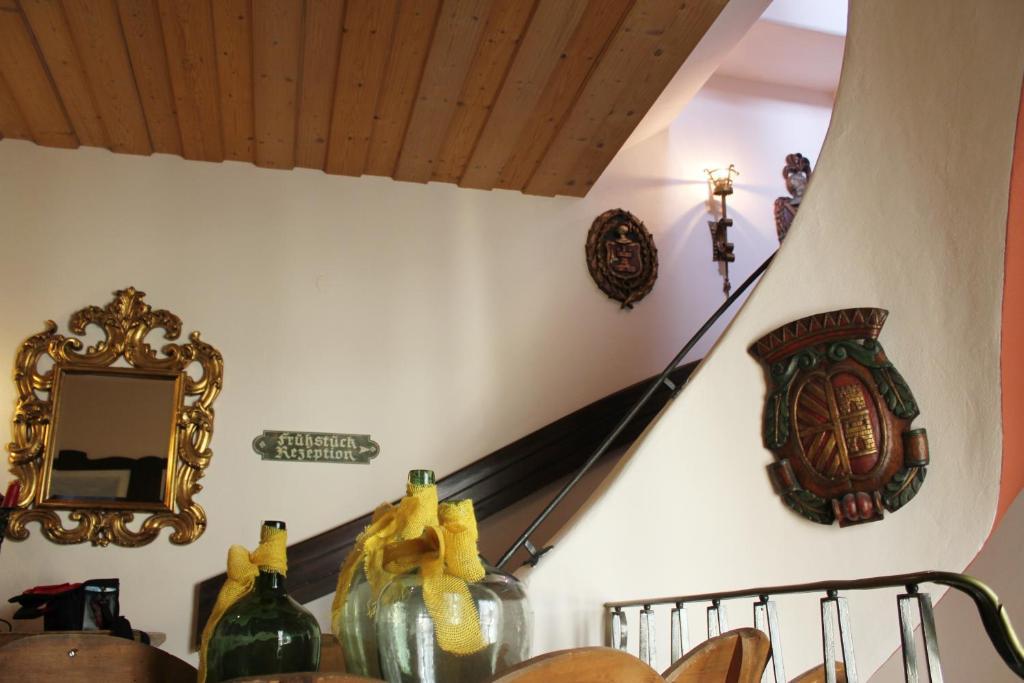 Burgdacherl Hotel Neubeuern Luaran gambar