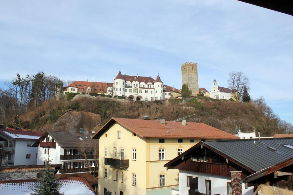 Burgdacherl Hotel Neubeuern Bilik gambar